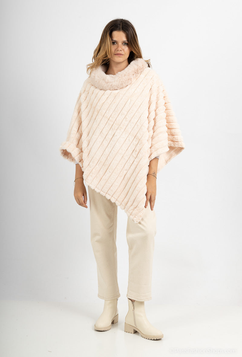 Maya - Poncho i Fake fur - Ivory