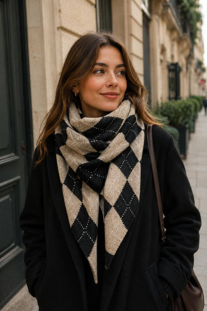 Triangel Scarf Rutig - Black