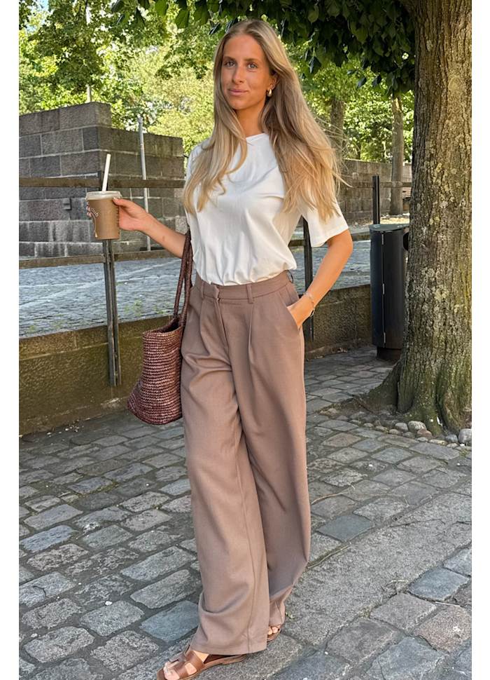 CELINAL - Pants - Brown