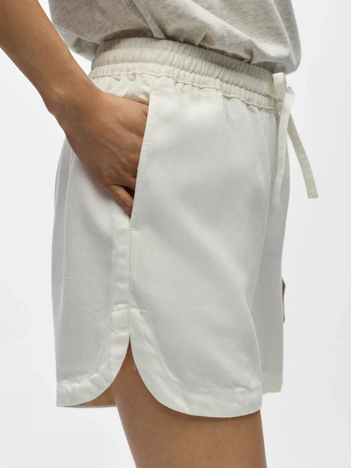OBJECT - Frame Denim Shorts - Cloud Dancer