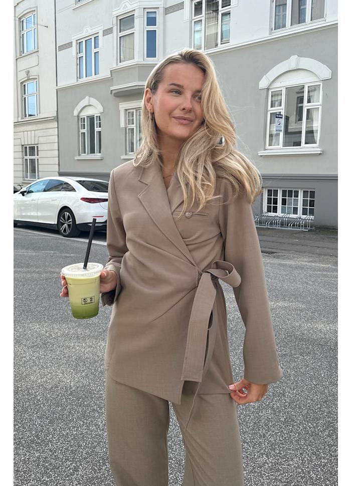 ELINAL - Blazer - Light Brown