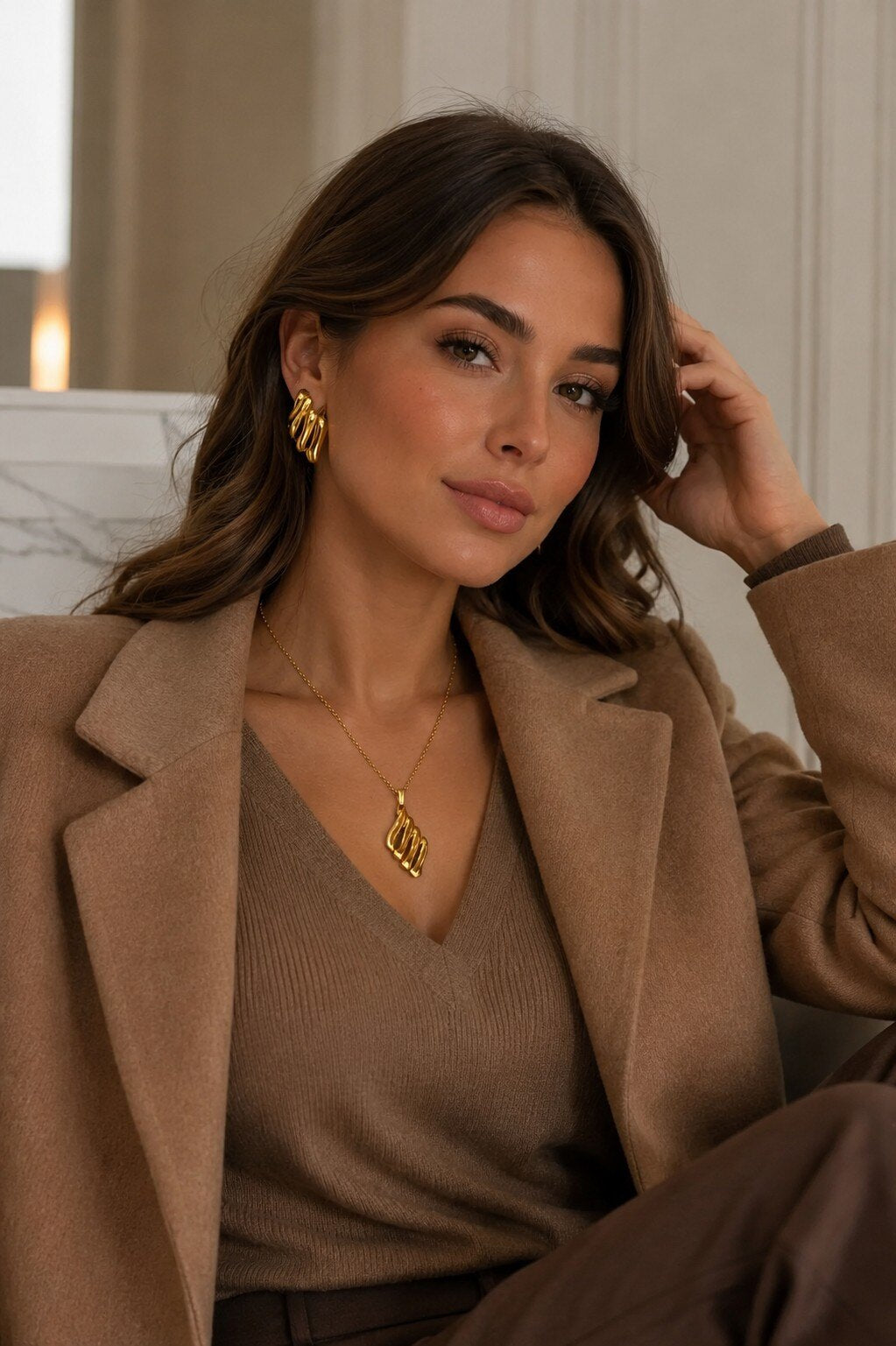 SET Nr 1 - Halsband och Örhänge - Guld