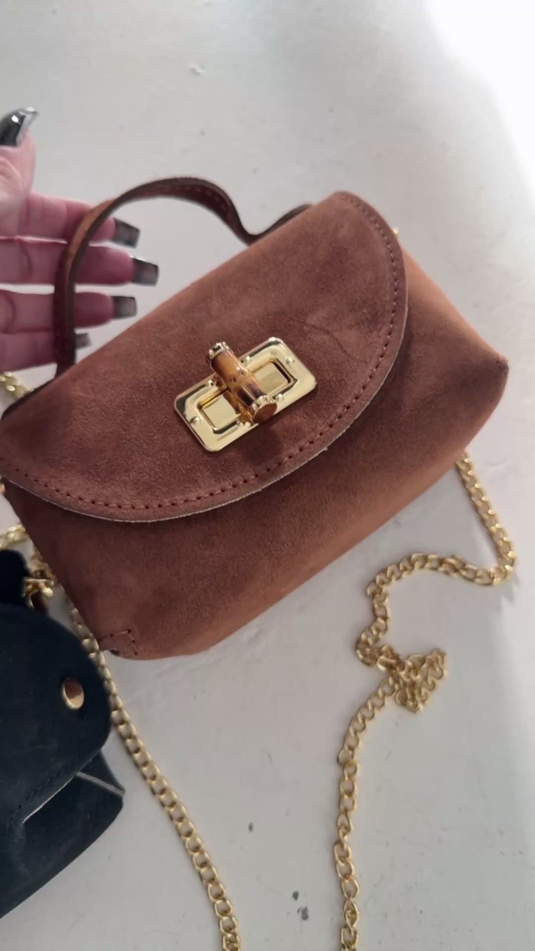 MINI ARWEN - Liten mocka väska med bambu lås - Brown
